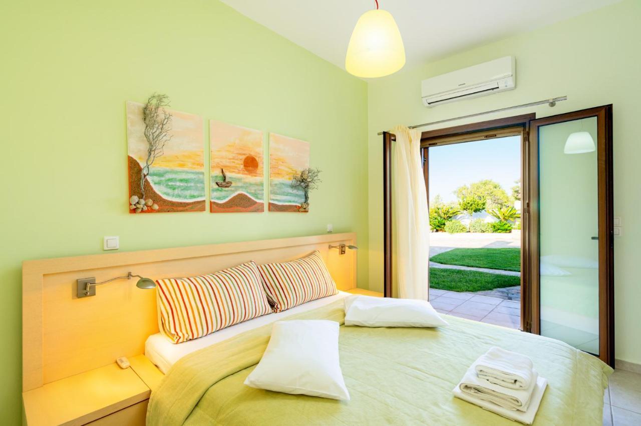 Georgia'S Apartments Kouremenos Beach Anevato 외부 사진
